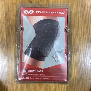 Mcdavid knee pads